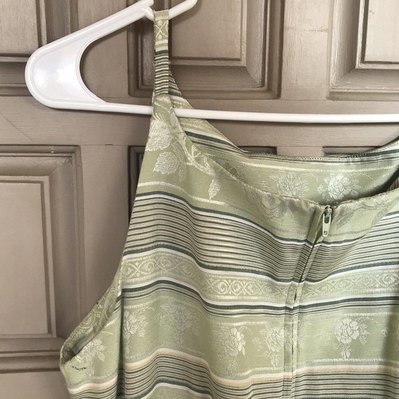 Jodi Michaels Dress Sz13/14 Rayon Poly Straps Fitted Soft Stripes Pre-Owned - Picture 6 of 9